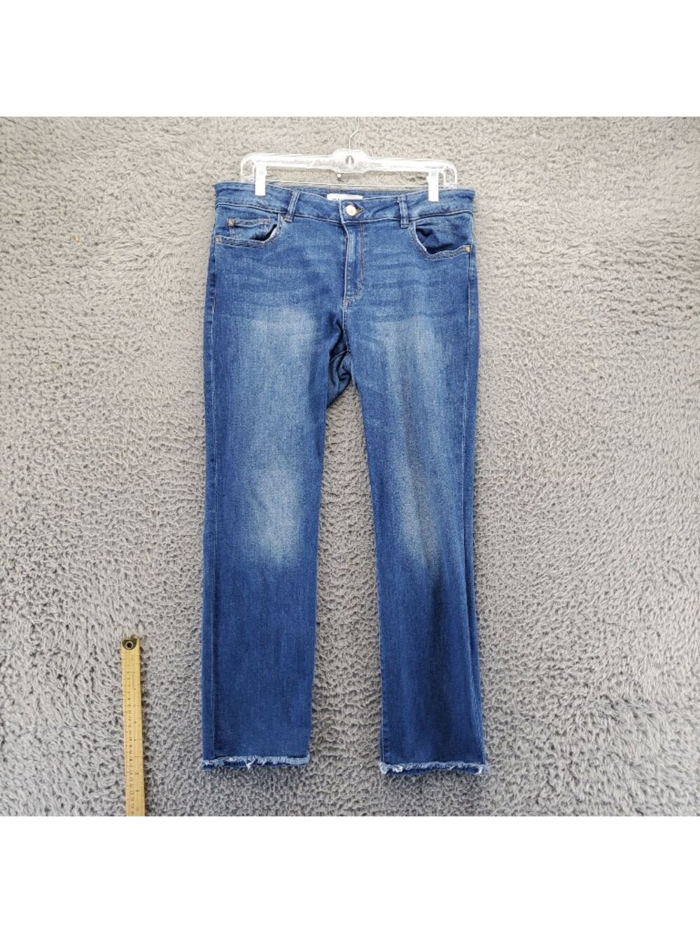 DL1961 Jeans Womens 31 Blue Mara Instasculpt Straight Ankle Frayed Hem *Read*